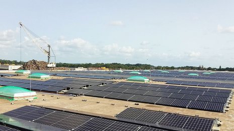 Solar energy rooftop system for a warehouse in Bremen, Germany.