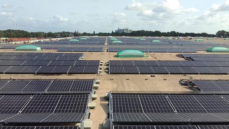 Solar energy rooftop system for a warehouse in Bremen, Germany.